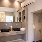 Gambello Luxury Hotel