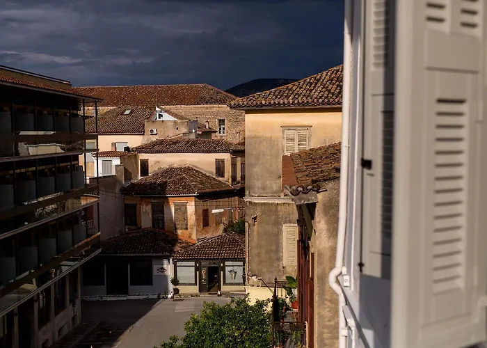 Gambello Luxury מלון נאפפליו