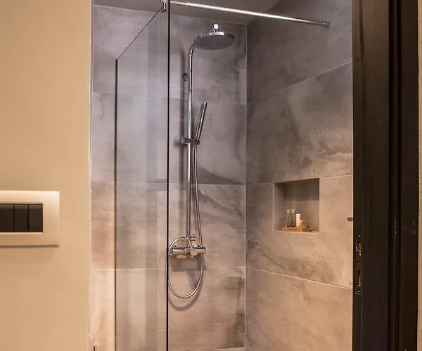 Gambello Luxury מלון 4*