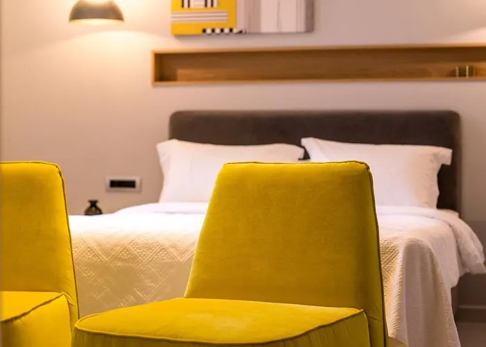 Gambello Luxury נאפפליו